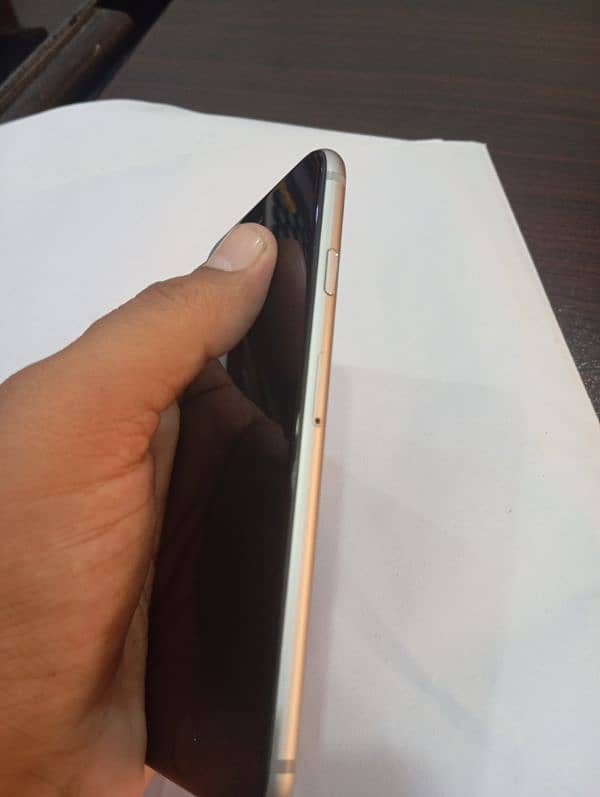 iPhone 6s   128gb 3