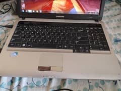 Samsung laptop 4 gb 278 gb 16 inches