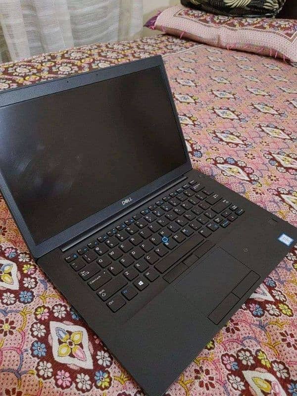 Dell latitude 7490 i5 8th gen 16gb 256gb 5