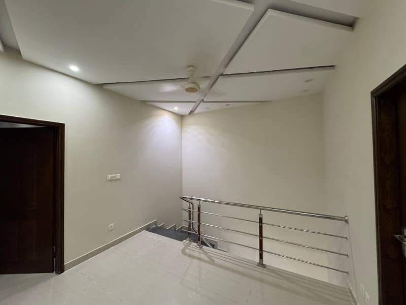 5 marls house for sale in paragon city lahore 14