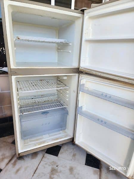 Haier 2 Door Fridge 1