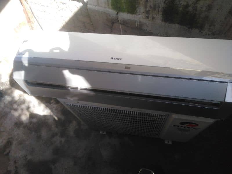 Gree DC inverter 2 ton 4