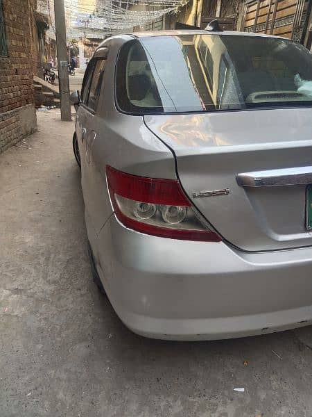 Honda City IDSI 2005 03424239952 2