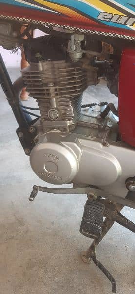 Honda 125 4