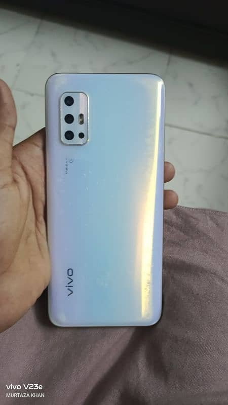 vivo v17 8/256 3