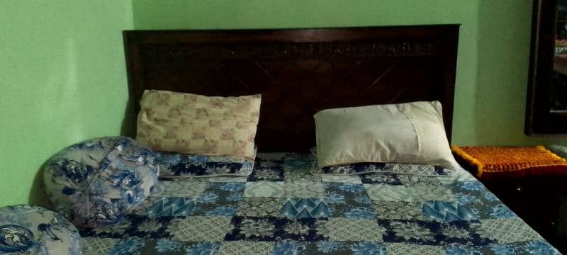 wooden Bed with two side table's 2