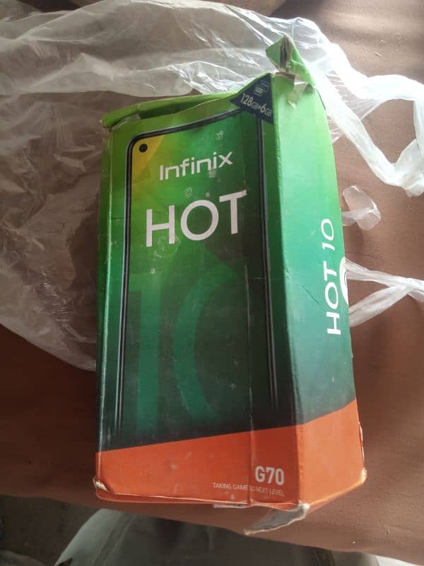 Infinix hot 10 6 128 0