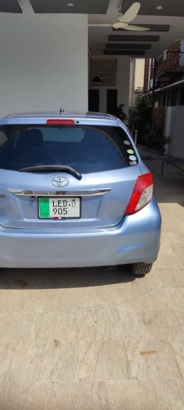 Toyota Vitz 2013 3