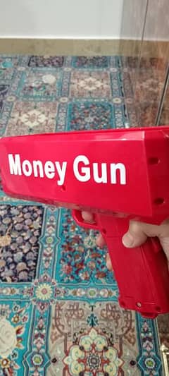 money gun