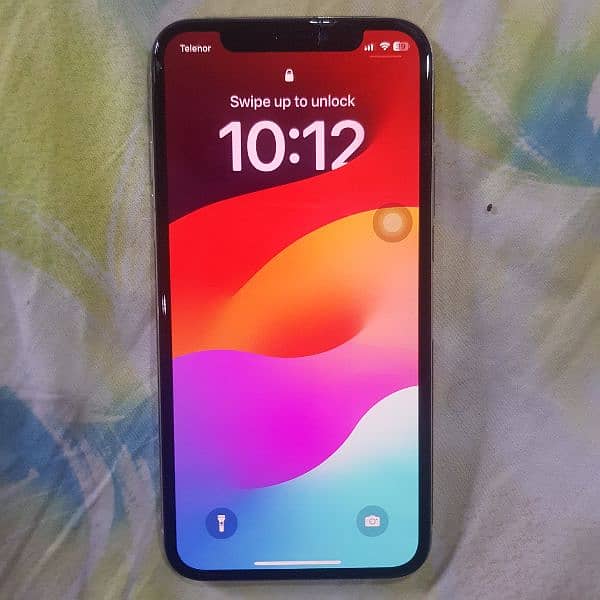 Iphone Xs dual sim in good condition 4