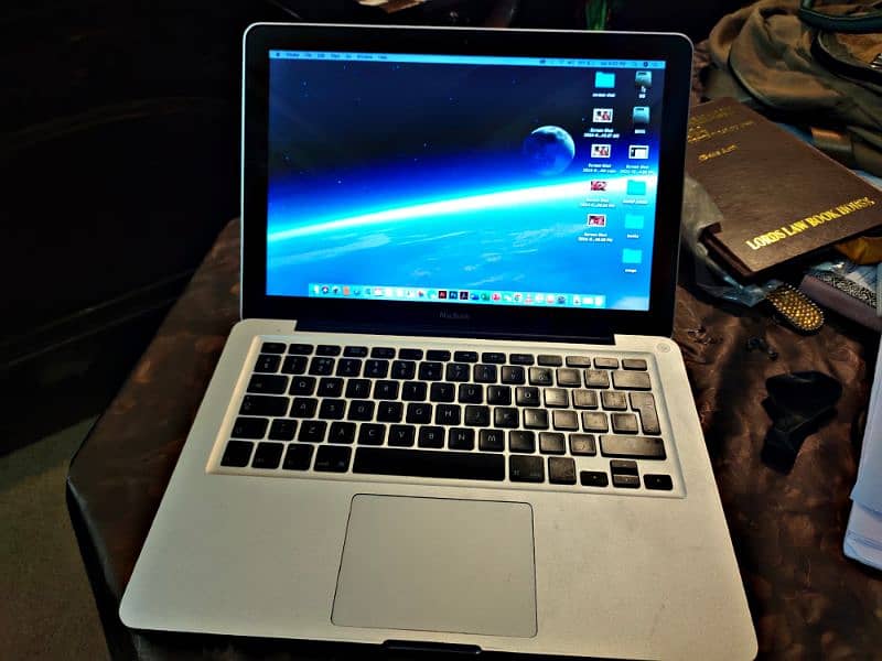 MacBook late 2008 6