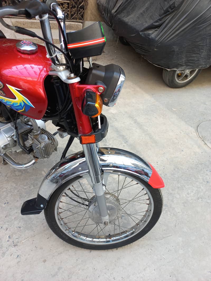 Honda Cd70 Model 2021 for urgent sale biometric available 17