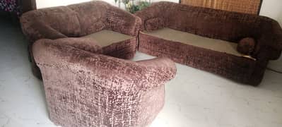 3 seater new poshish with moltifoam 0