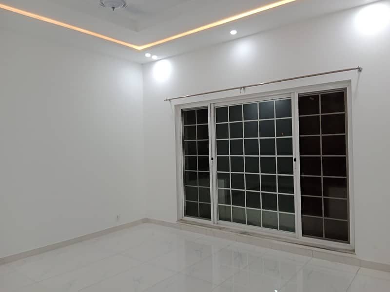 1 Kanal upper portion available of rent 3