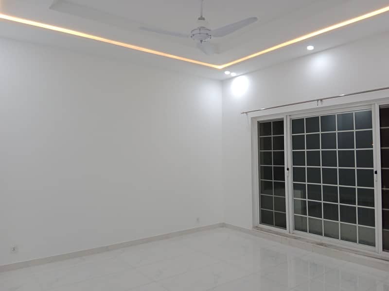 1 Kanal upper portion available of rent 23