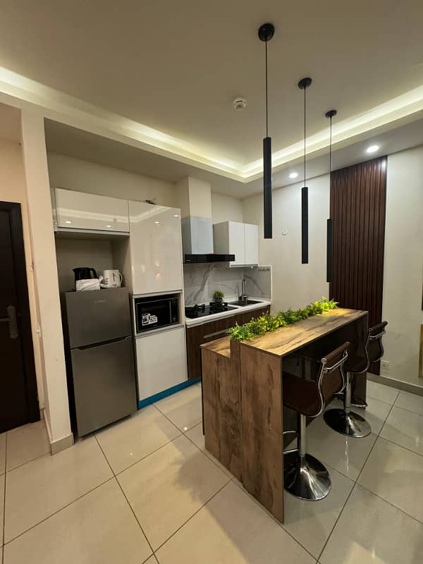 One bedroom luxury apartment on daily 18