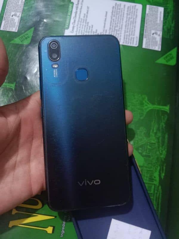 vivo y11 full box 1