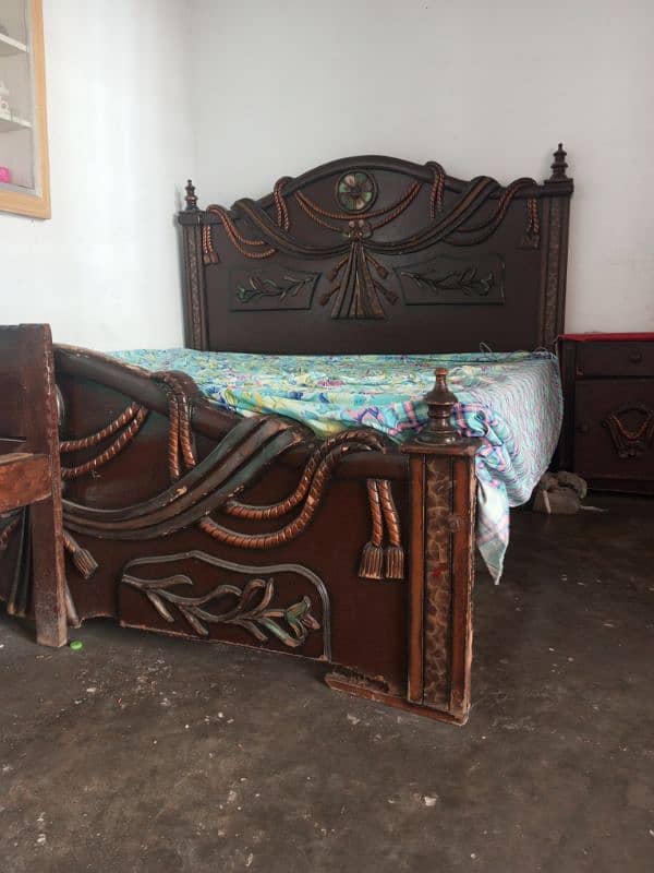 wooden double bed 4