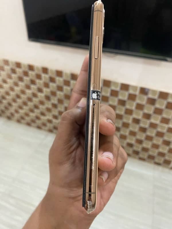 iphone 11 pro max 64gb Factory unlock 3