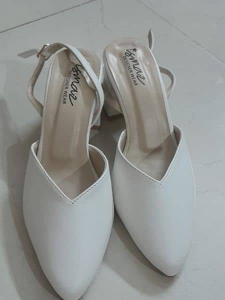 new beautiful white heels for sale 2