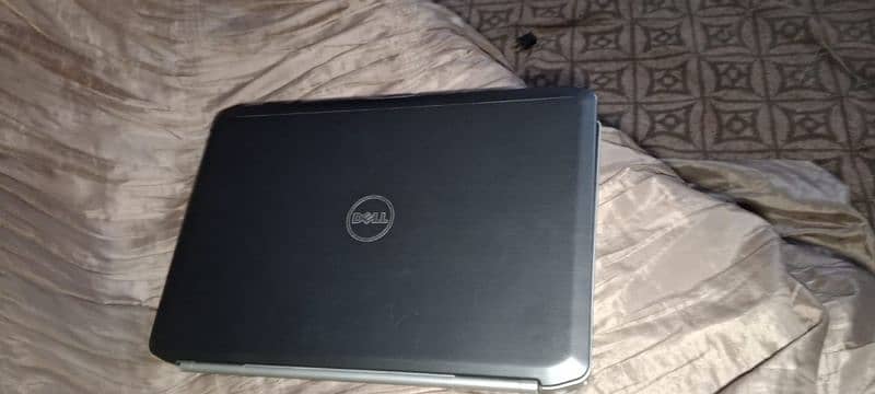 Dell laptop used all oragnal 5