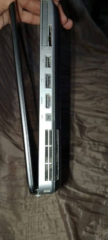 Dell laptop used all oragnal 10