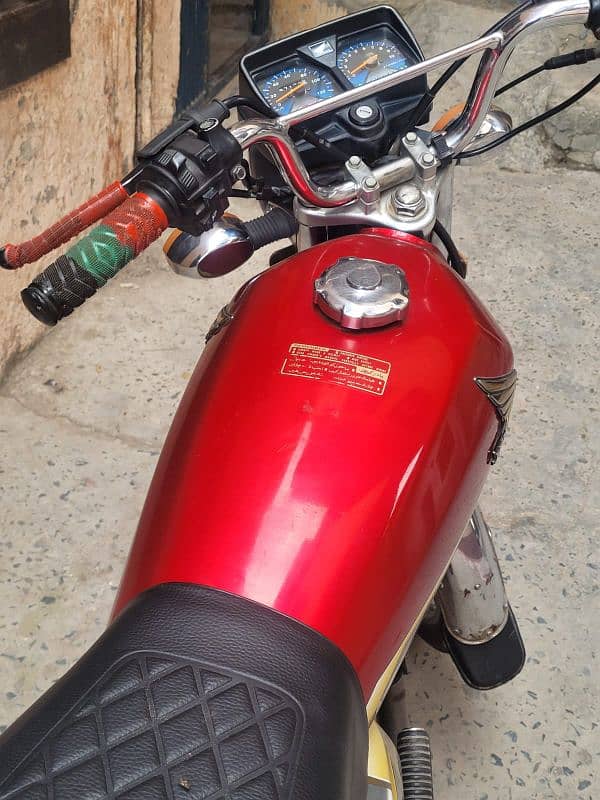 Honda 125 Self start 3