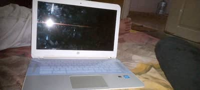 hp ka bahtreen laptop 0