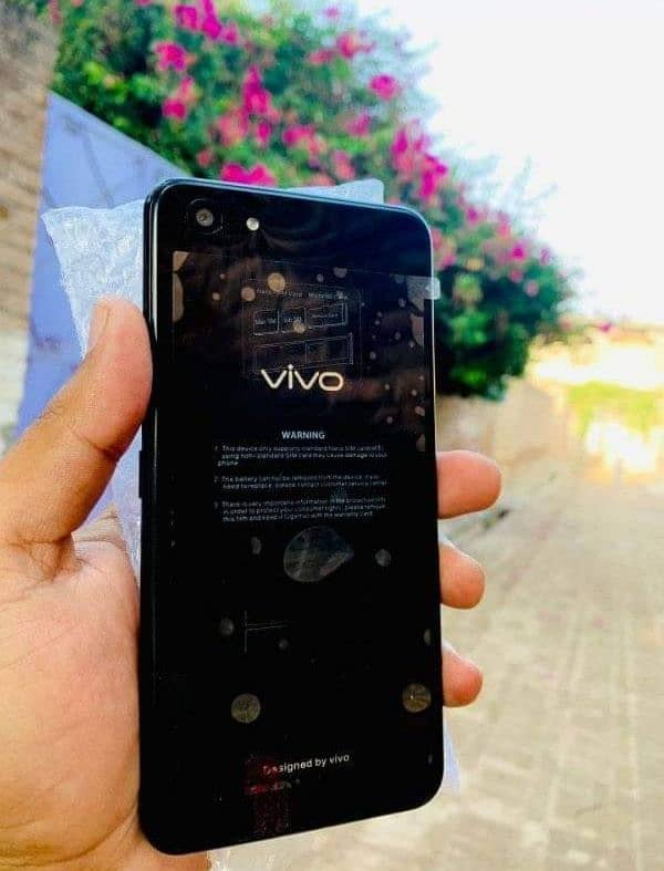 Vivo y83 0