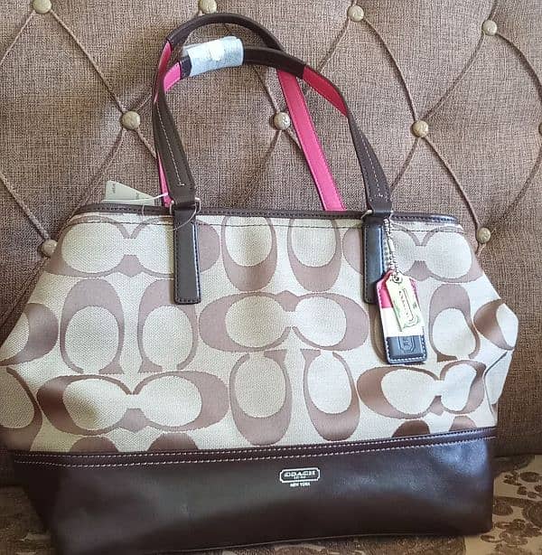 coach brand new hand bag 2