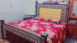 Wooden Double Bed (King Size) - Excellent Condition, Rs 30000