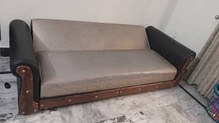 sofa combed