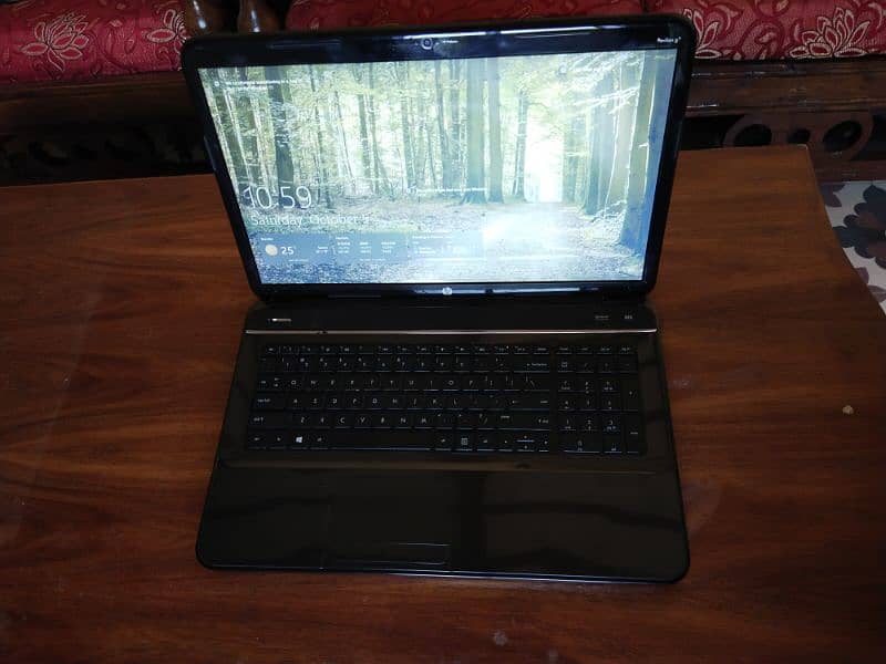 HP pavilion g7 1