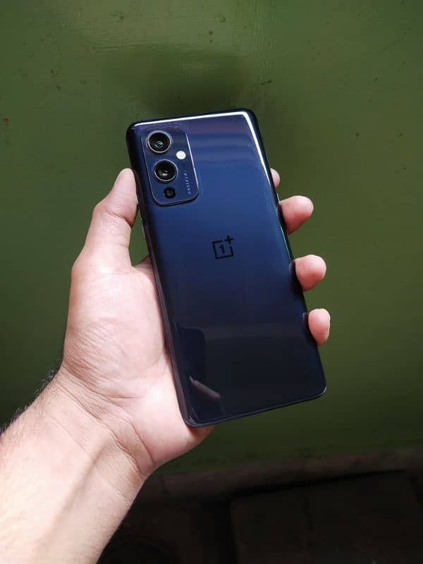 Oneplus 9  12/256  8/10 condition 1