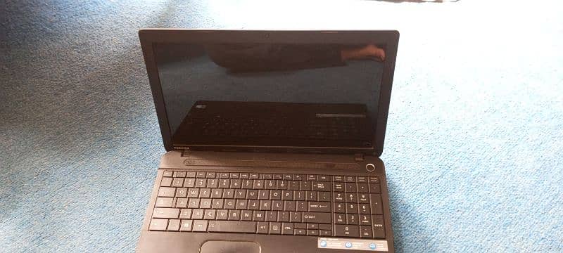 Toshiba Satellite Laptop, i3, Ram 8GB, with 500gb HDD, Call Now 1