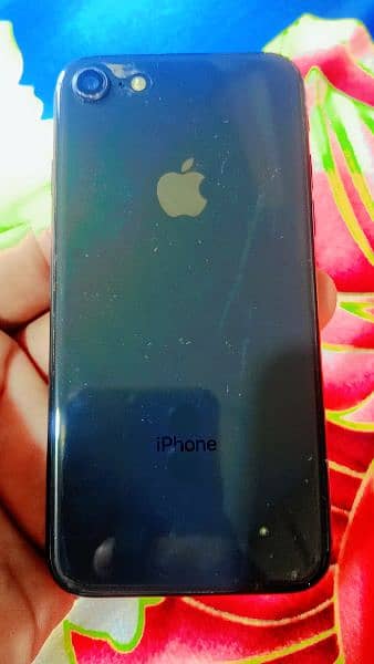 I phone 8 in mint condition 64 GB 1