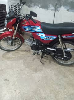 brand new bike 1300 km use hy 0