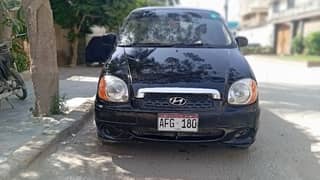 Hyundai Santro almost original paint,LPG average 23-24 with AC 0