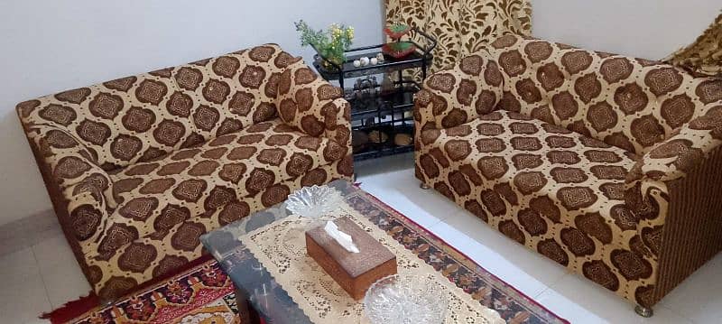 4 Seater Sofa Set For Sale 0