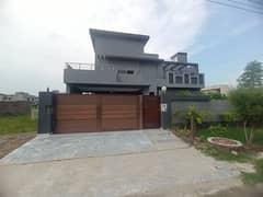 1 Kanal Double Story House For sale in Chinar Bagh Raiwind Road Lahore 0