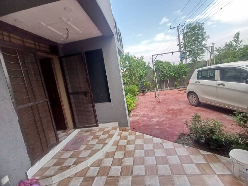 1 Kanal Double Story House For sale in Chinar Bagh Raiwind Road Lahore 4