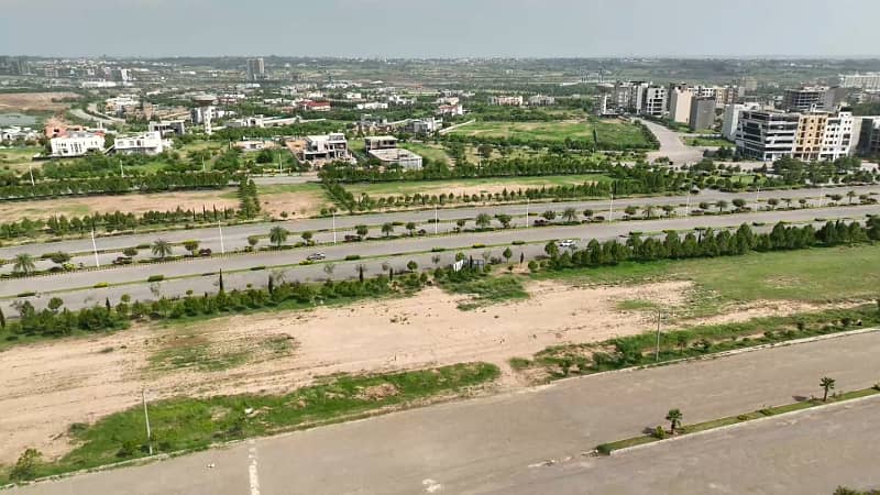 15 Marla Commercial Plot for Sale in Block C Gulberg Greens, Islamabad 8