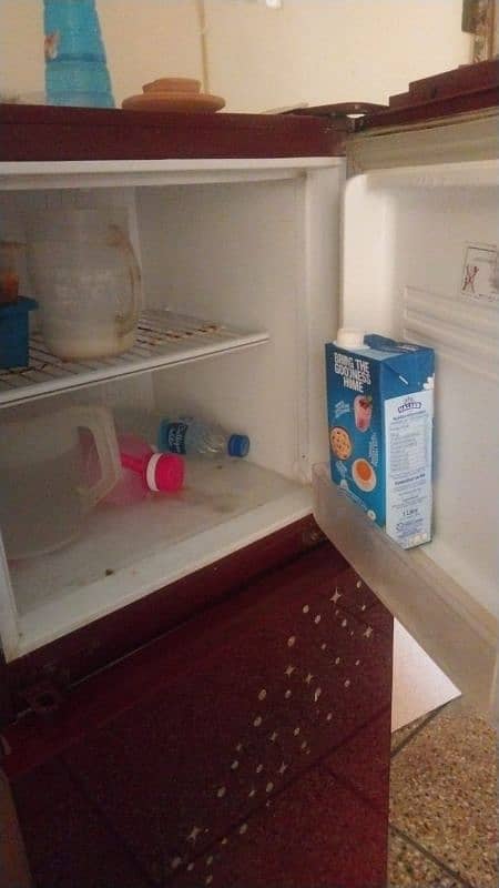 Pel Fridge good condition for sale 2