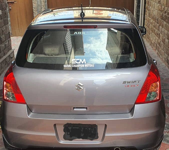 Suzuki Swift DLX 5