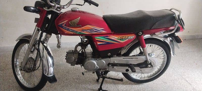 Honda CD 70 2020 3