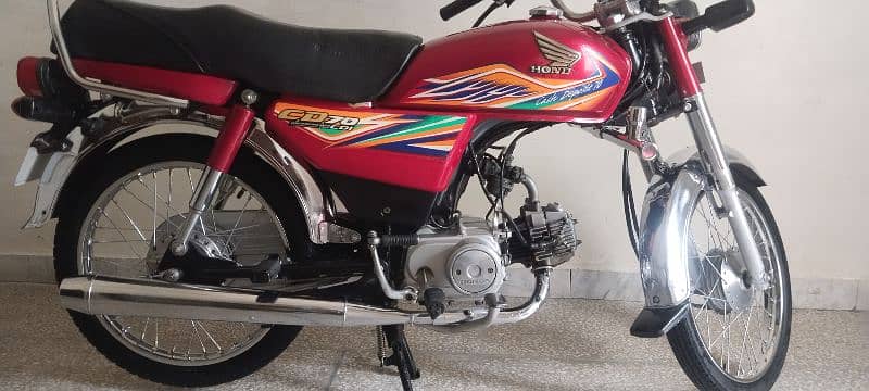 Honda CD 70 2020 16