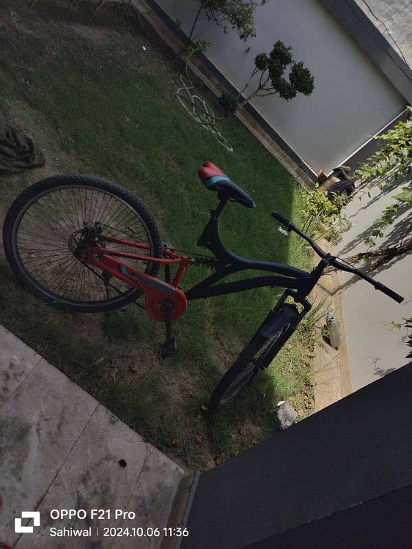 Mountain bicycle in good condition 6