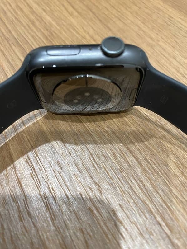 Apple Watch series 6 44mm 7