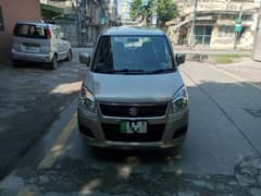 Suzuki Wagon R 2017. First owner. totally original car. 0322-4277432