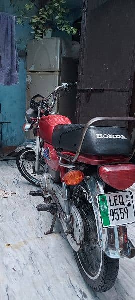 HONDA CD 70 17